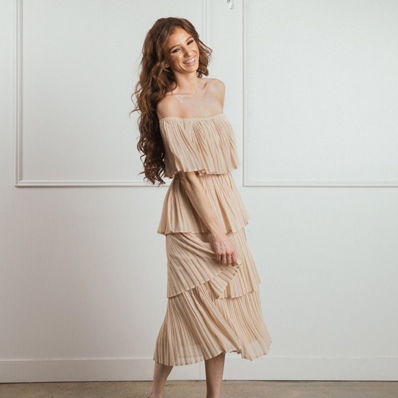 MORNING LAVENDER Vera Dress Champagne M - Picture 2 of 5